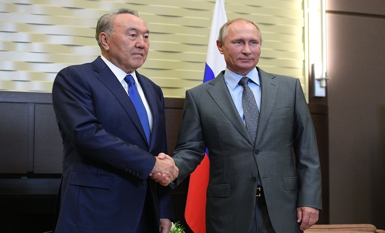 Путин поздравил Назарбаева с 25-летием дипломатических отношений между двумя странами