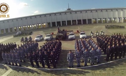 Глава ЧР поздравил с праздником сотрудников органов внутренних дел России