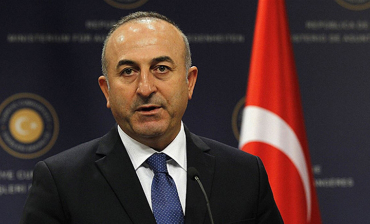 Мевлют Чавушоглу готов уйти в отставку, если докажут связь Турции с ИГИЛ