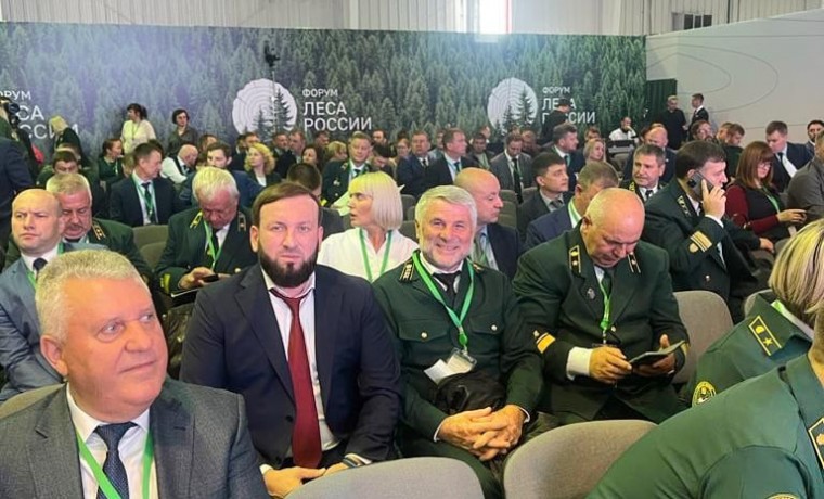 Анвар Лечхаджиев принял участие во Всероссийском форуме "Леса России"