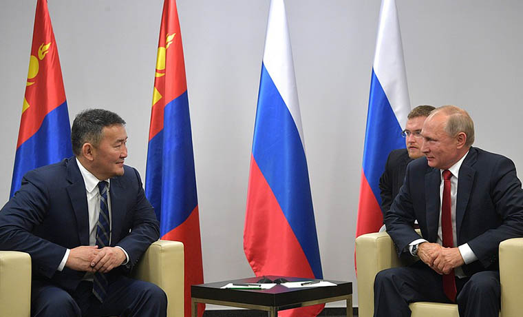Владимир Путин встретился с Президентом Монголии Халтмагийн Баттулгой