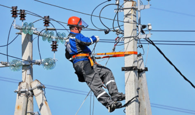 Энергетики сообщили о временном отключении электричества в части Чеченской Республики