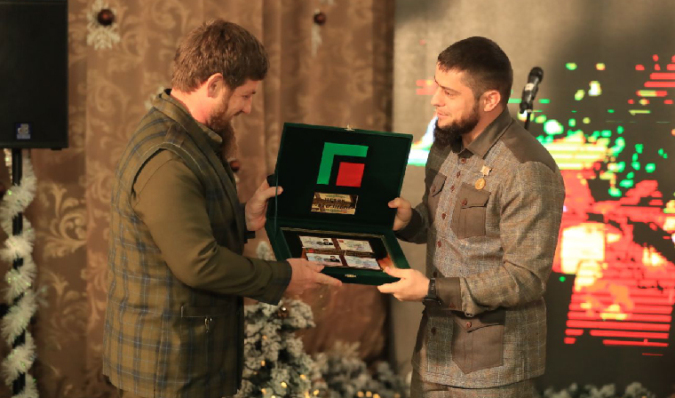 Рамзан Кадыров принял участие в торжестве, посвящённом юбилею ЧГТРК &quot;Грозный&quot; 
