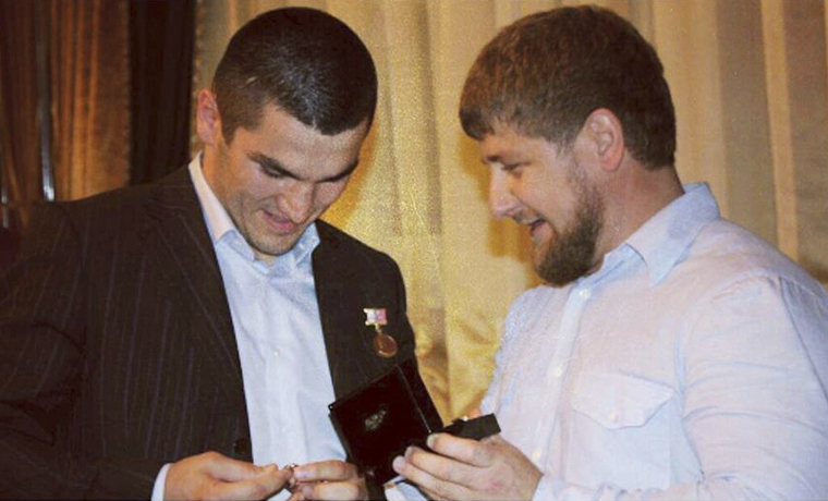 Рамзан Кадыров поздравил Артура Бетербиева с победой