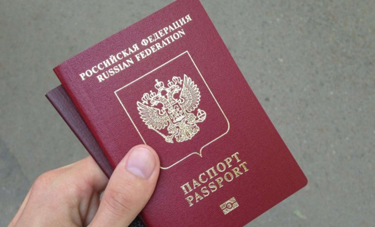 В России могут сократить срок выдачи загранпаспорта