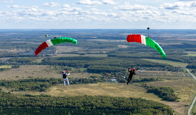 Команда парашютистов из Чечни вошла в пятерку сильнейших в мире 