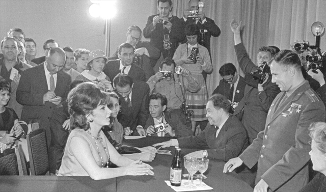 3 августа 1959 года в Москве открылся первый международный кинофестиваль