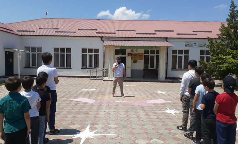 В МБОУ «ООШ п. Чири-Юрт» прошёл спортивный праздник для детей