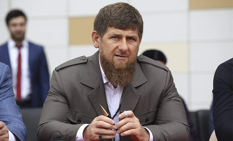Рамзан Кадыров вошел в тройку лидеров медиарейтинга губернаторов-блогеров России в апреле 2017 года