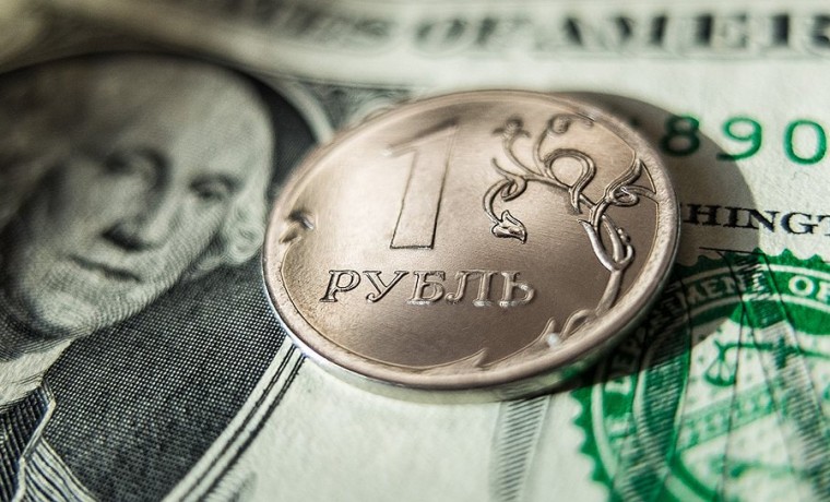 Государственная Дума признала неизбежность ослабления рубля