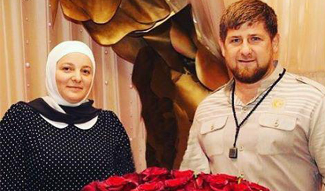 Глава Чечни поздравил с Днем рождения Первую леди республики