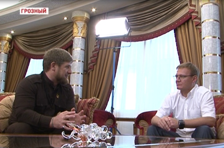 Р. Кадыров встретился с руководителем Федерального дорожного агентства Р.Старовойтовым