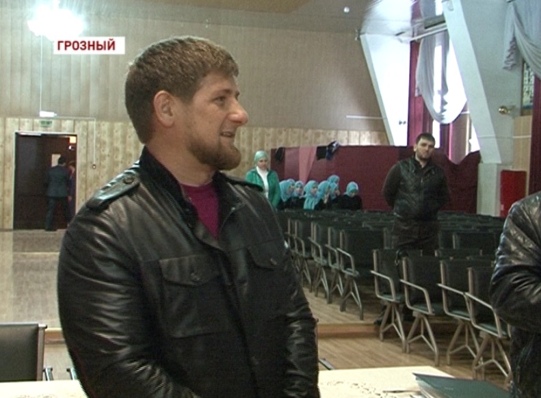 Рамзан Кадыров побывал на репетиции Государственного ансамбля песни и танца «Нохчо»