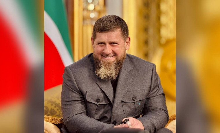 Рамзан Кадыров поздравил соотечественников с Днем России