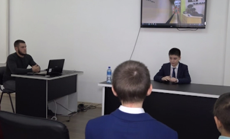 В стенах ЧГТРК «Грозный» прошла презентация проекта технопарка «Кванториум» 