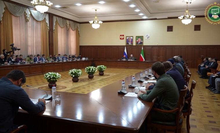 Ахмед Дудаев принял участие в заседании Организационного комитета по проведению КИФ в Грозном