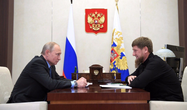Глава ЧР поблагодарил Владимира Путина за высокую оценку работы по противодействию COVID-19