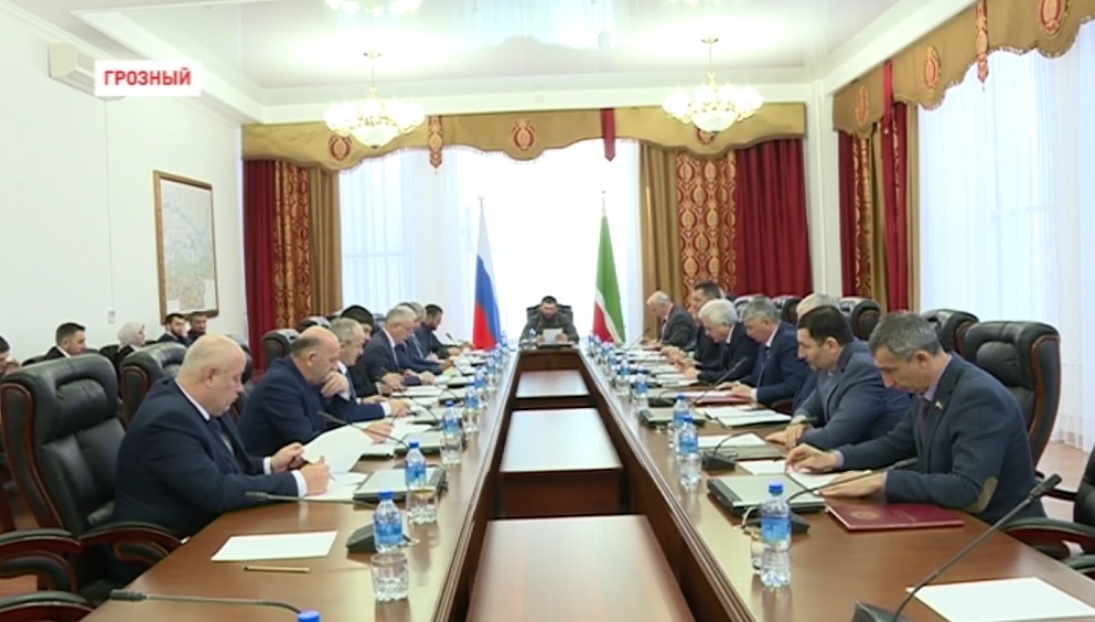 В Парламенте Чечни прошло 10-е  заседание Совета