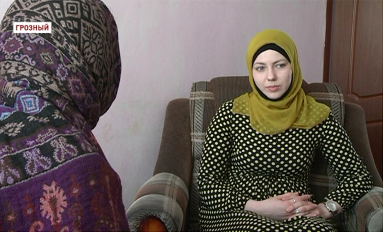 Аминат Баронян приняла ислам и предпочла жизнь в Чечне 