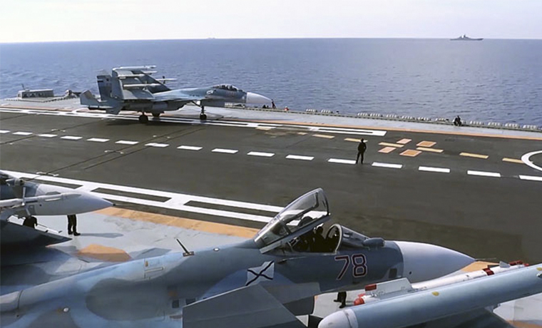 Более тысячи объектов террористов уничтожены в Сирии палубной авиацией крейсера «Адмирал Кузнецов»