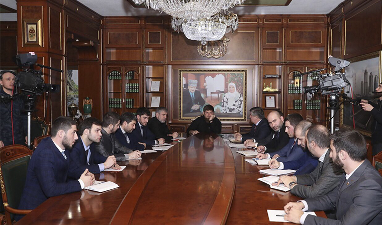 Рамзан  Кадыров обсудил с руководством Минэкономтерразвития ЧР вопросы развития экономики республики