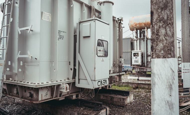 Временные отключения электроэнергии запланированы в ряде районов Чеченской Республики