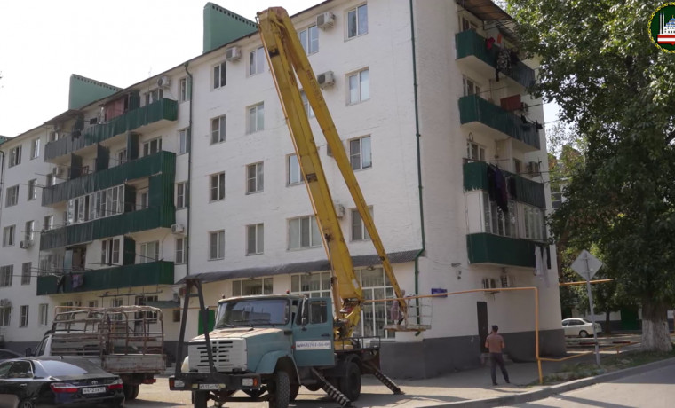 В Грозном в рамках масштабных субботников приведены в порядок более 1 тыс. фасадов зданий