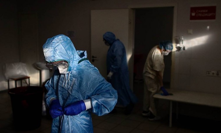 За сутки в России выявили 22 702 случая заражения коронавирусом