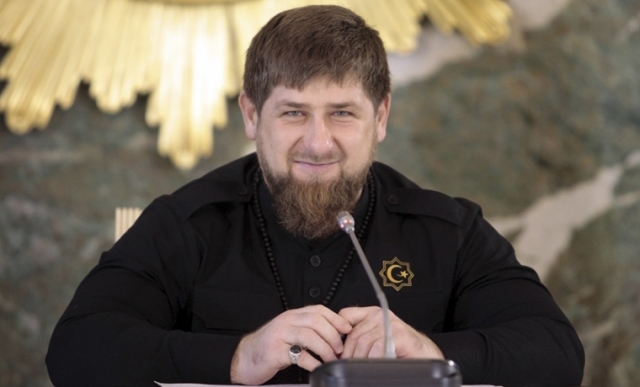 Рамзан Кадыров поздравил работников дорожного хозяйства с профессиональным праздником