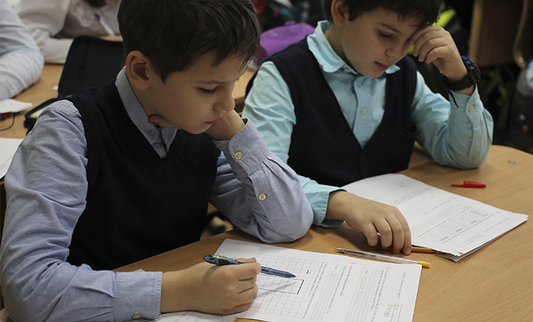 Школьники из Грозного приняли участие во Всероссийских проверочных работах по русскому языку