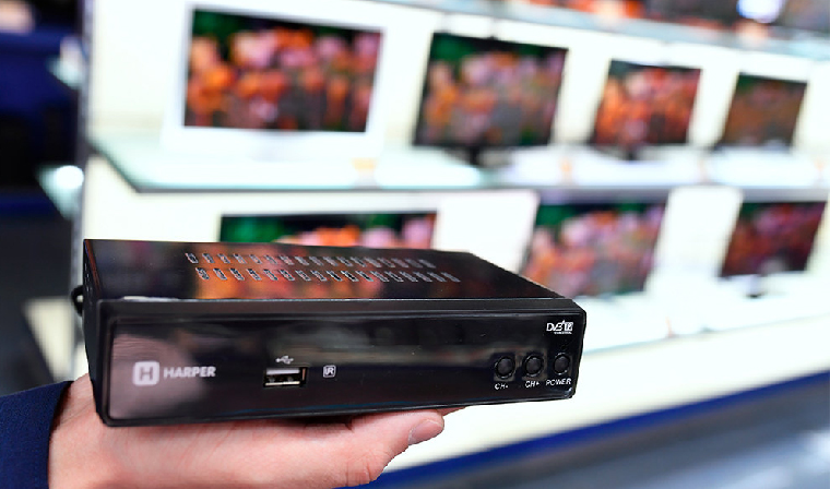 Торговые сети обещали не поднимать цены на приставки для цифрового телевидения