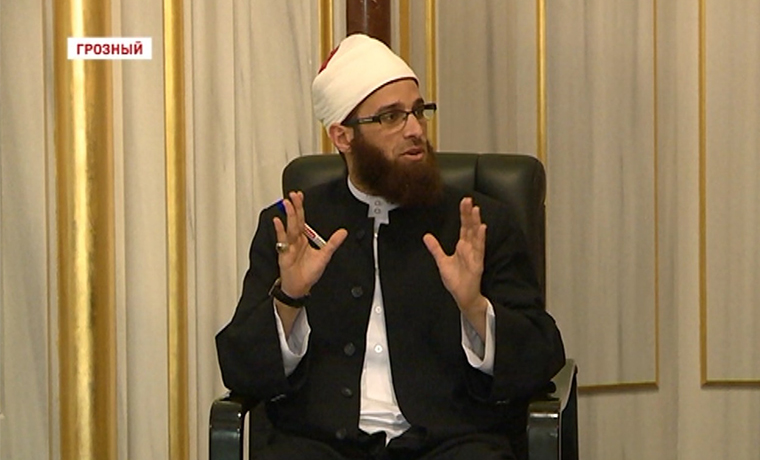 Грозном продолжаются уроки известного во всем мусульманском мире шейха Исама Ат-Туниси 