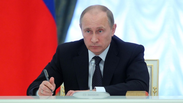 Владимир Путин подписал пакет антитеррористических законов и перечень поручений