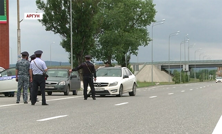 Автоинспекция продолжает следить за ситуацией на магистралях Чечни