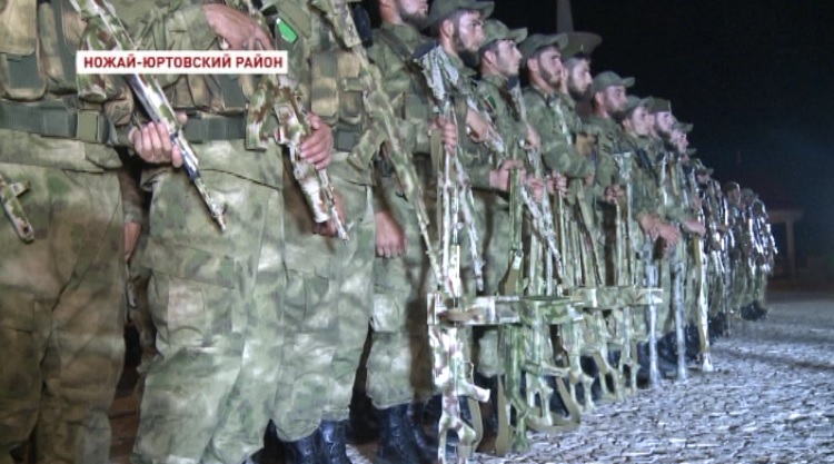 Рамзан Кадыров поблагодарил бойцов спецподразделений за успешное выполнение задач в горах Беноя 