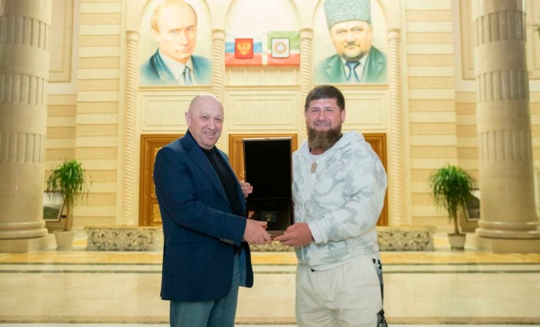 Рамзан Кадыров Пригожину: «У нас общие враги, мечтающие о слабой России. Но мы справимся с ними и, конечно, победим!»