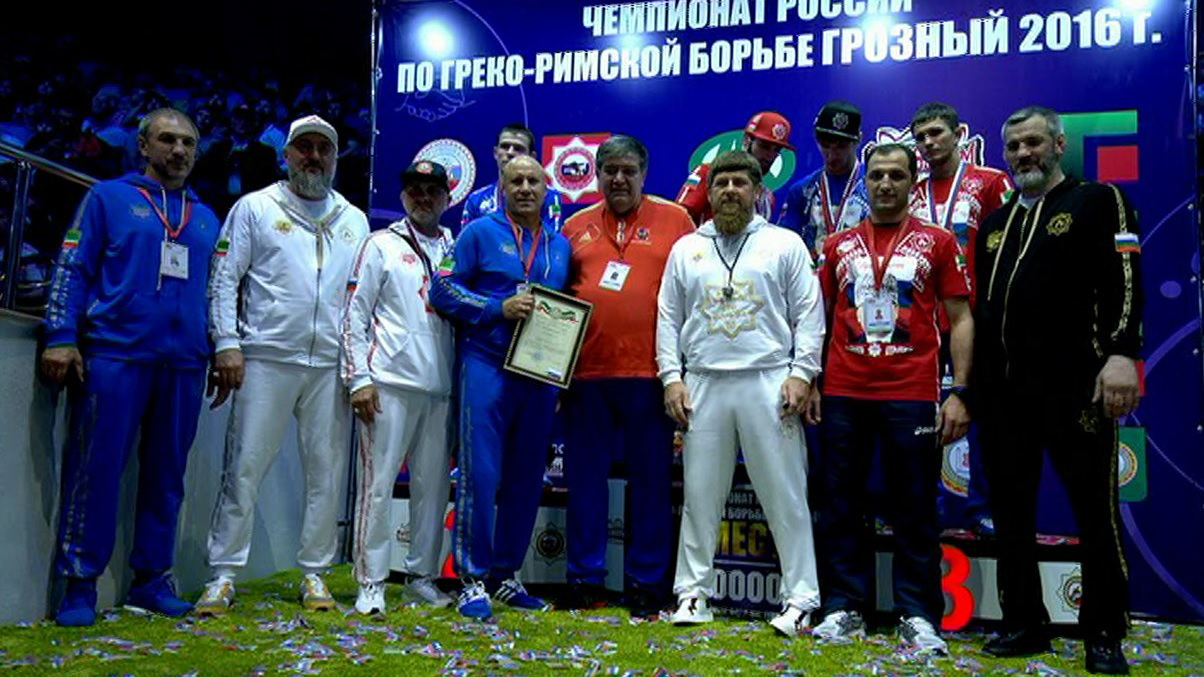 В Грозном завершился первый день чемпионата России по  греко-римской борьбе 