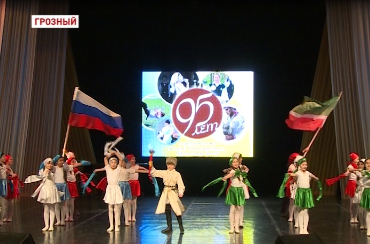 Дополнительное образование России празднует 95-летний  юбилей