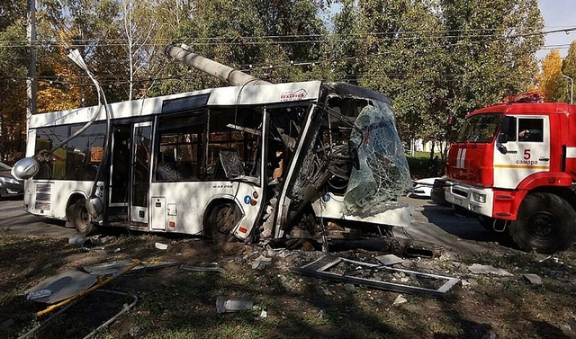 Уроженец Чечни спас 10 человек из автобуса, влетевшего в столб 