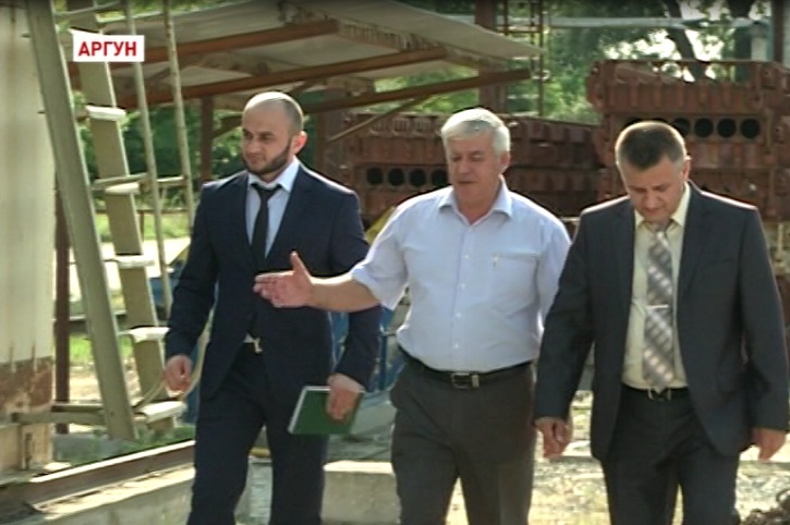 Сотрудники Министерства территориального развития посетили Аргунский домостроительный комбинат