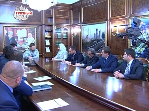 Р. Кадыров провел совещание с руководством Аппарата Администрации Главы и Правительства ЧР