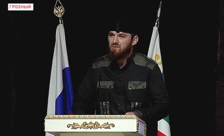 Трагические страницы в истории чеченского народа вспоминали сегодня в Театрально-концертном зале