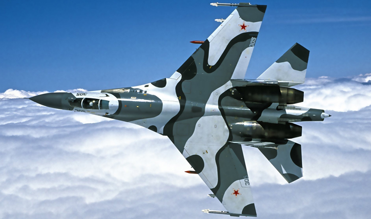 Российские ВКС получили более шестидесяти Су-35