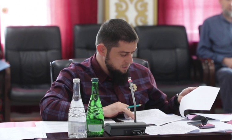 Ахмед Дудаев принял участие в заседании оргкомитета по подготовке экспозиции ЧР