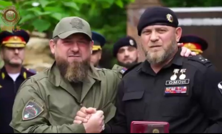 Рамзан Кадыров наградил отличившихся в деле защиты интересов Отечества