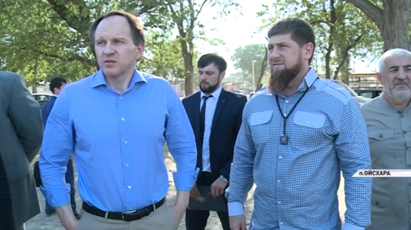Рамзан Кадыров и Лев Кузнецов  побывали в поселке Ойсхара