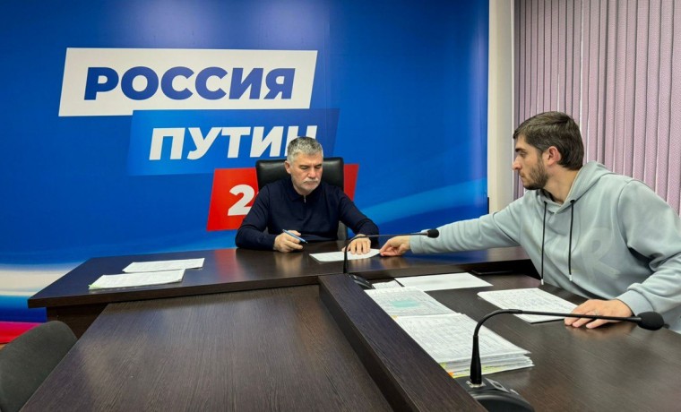 Избирательный штаб Путина в Грозном готовит к отправке первую партию подписных листов