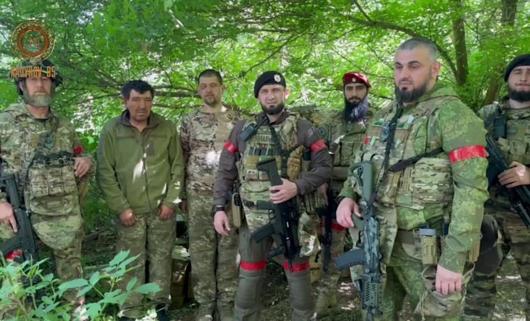 Рамзан Кадыров: Практически каждый день наши бойцы берут в плен врагов из ВСУ