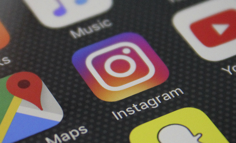 Instagram защитит пользователей от &quot;неприемлемых материалов&quot;