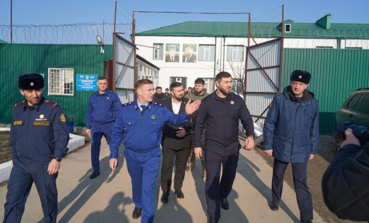 Прокурор ЧР провел проверку исполнения федерального законодательства в исправительном центре